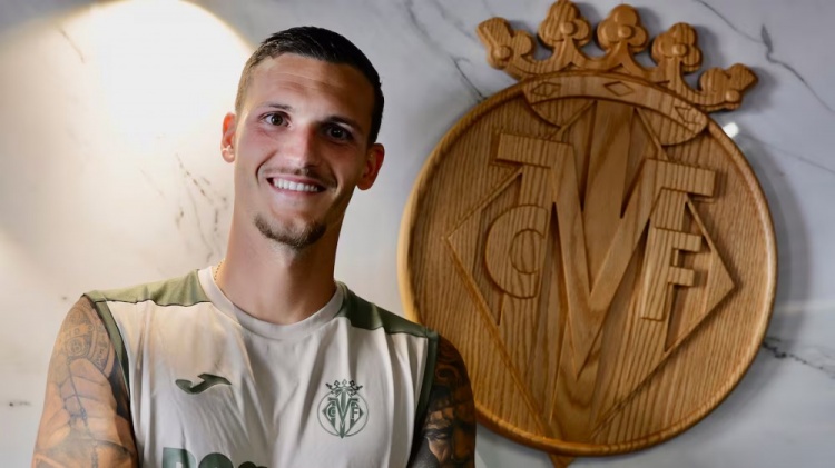 马林：皇马让我为职业足球做好准备 在那不勒斯替补让我学到很多