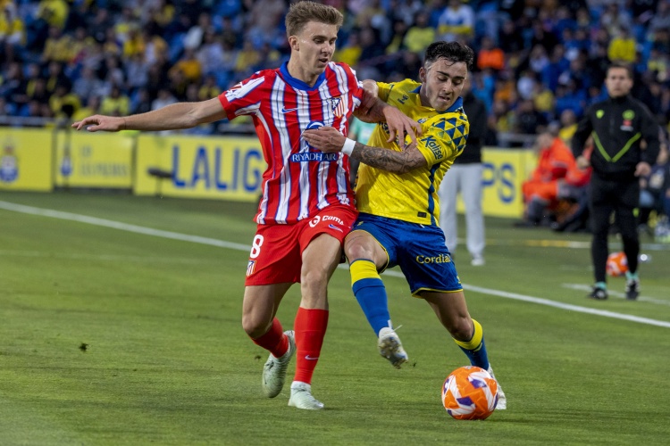 巴里奥斯：利物浦有很多世界级的球员，我们必须找到办法击败他们