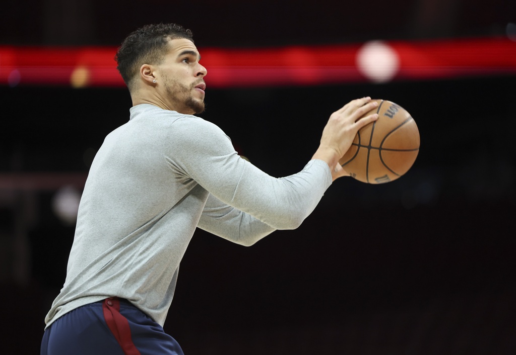 小波特：我向往世外桃源 买了块村地种植果树&庄稼要实现自给自足